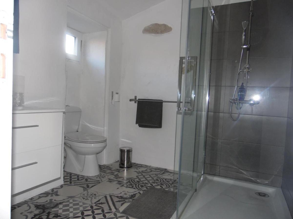 Bed and Breakfast La Vigne D'Or Teuillac Экстерьер фото