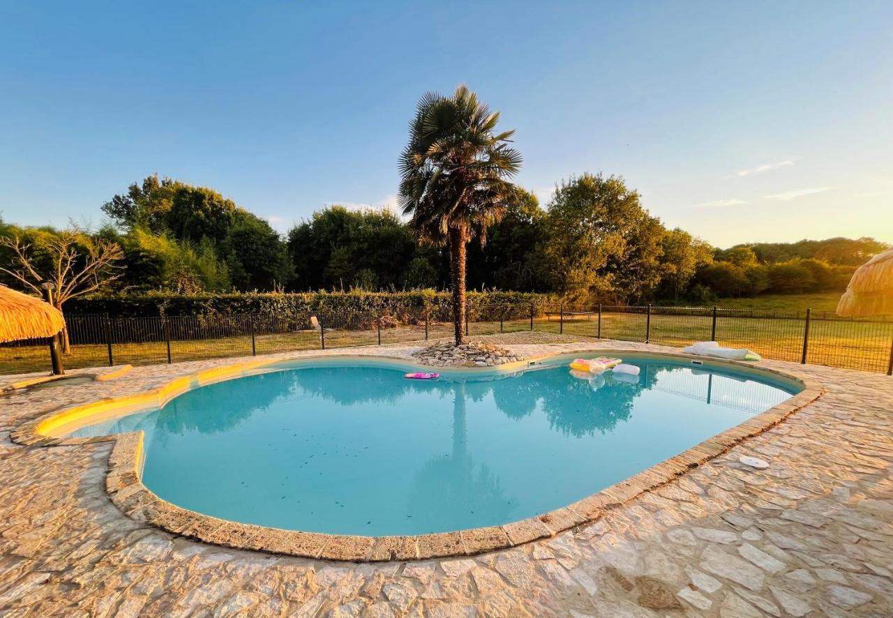 Bed and Breakfast La Vigne D'Or Teuillac Экстерьер фото