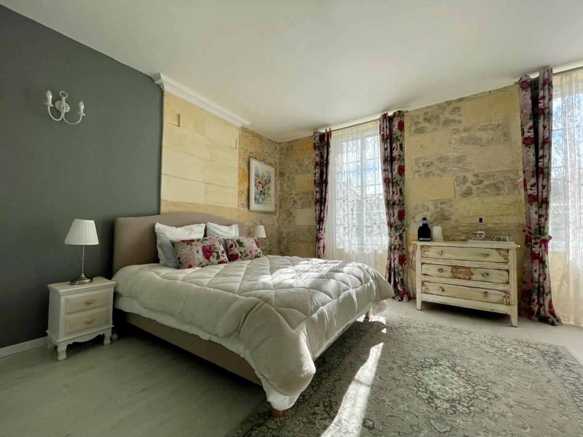 Bed and Breakfast La Vigne D'Or Teuillac Экстерьер фото