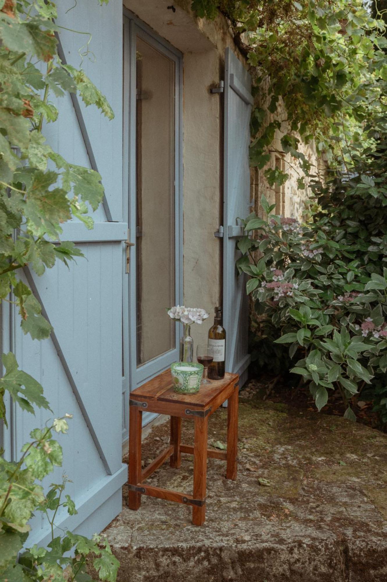 Bed and Breakfast La Vigne D'Or Teuillac Экстерьер фото