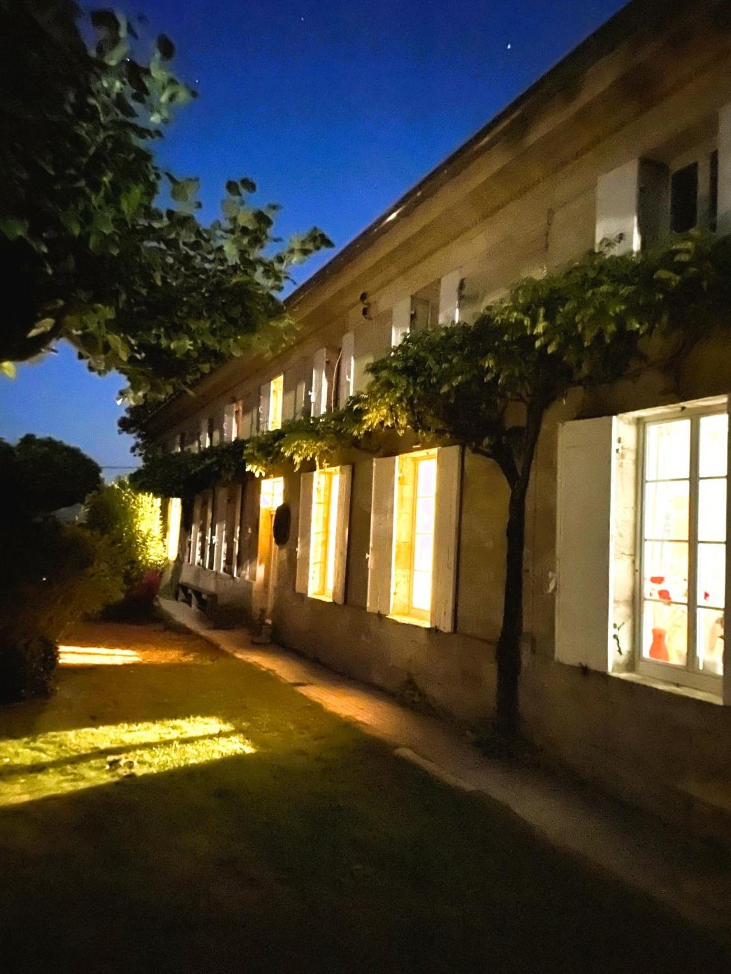 Bed and Breakfast La Vigne D'Or Teuillac Экстерьер фото